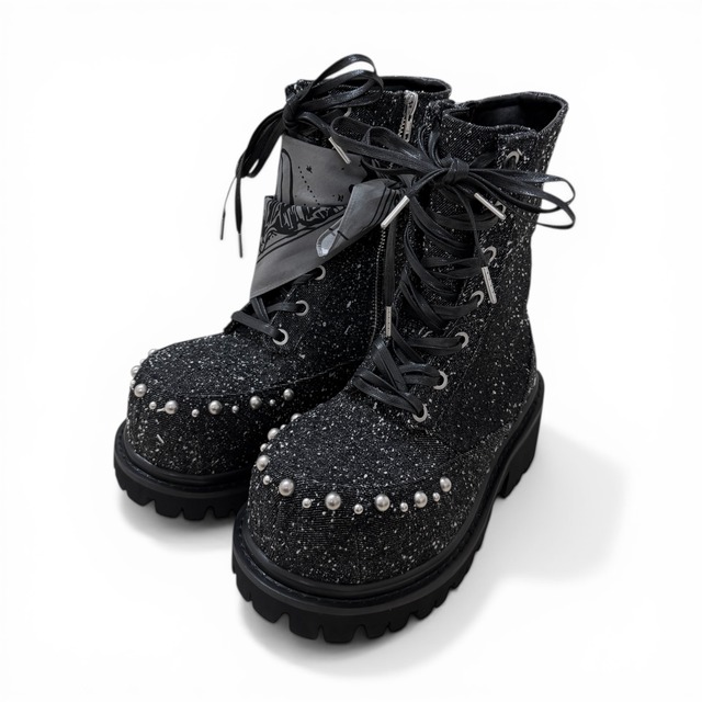 VI E DIT × unconscious / Obsidian Recurve Boots "Needle Punch"