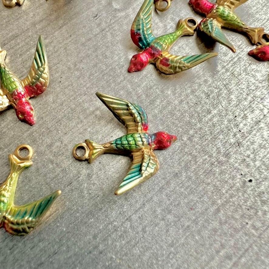 60s ヴィンテージ ハンドペイント鳥モチーフメタルチャームパーツ（2個