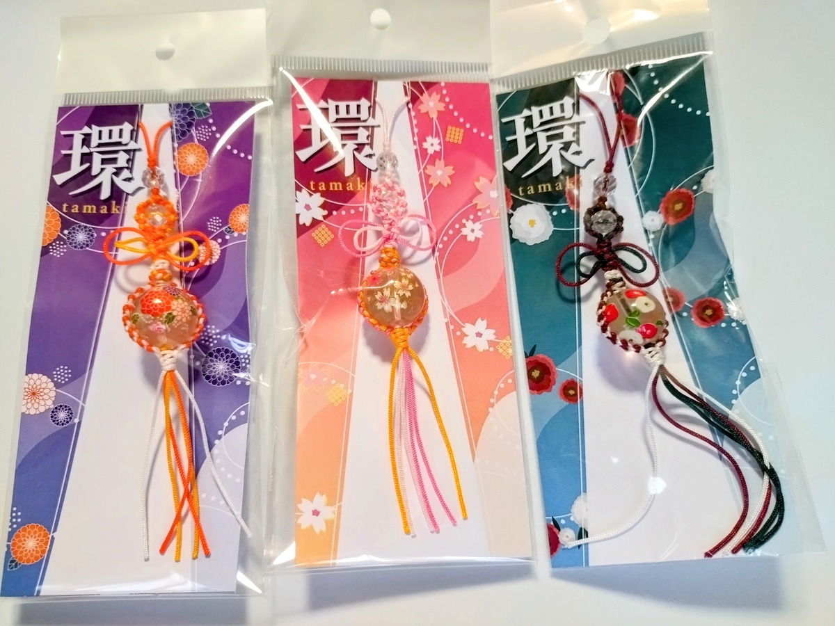 環〈たまき〉プリント水晶ストラップ | サニーストーン