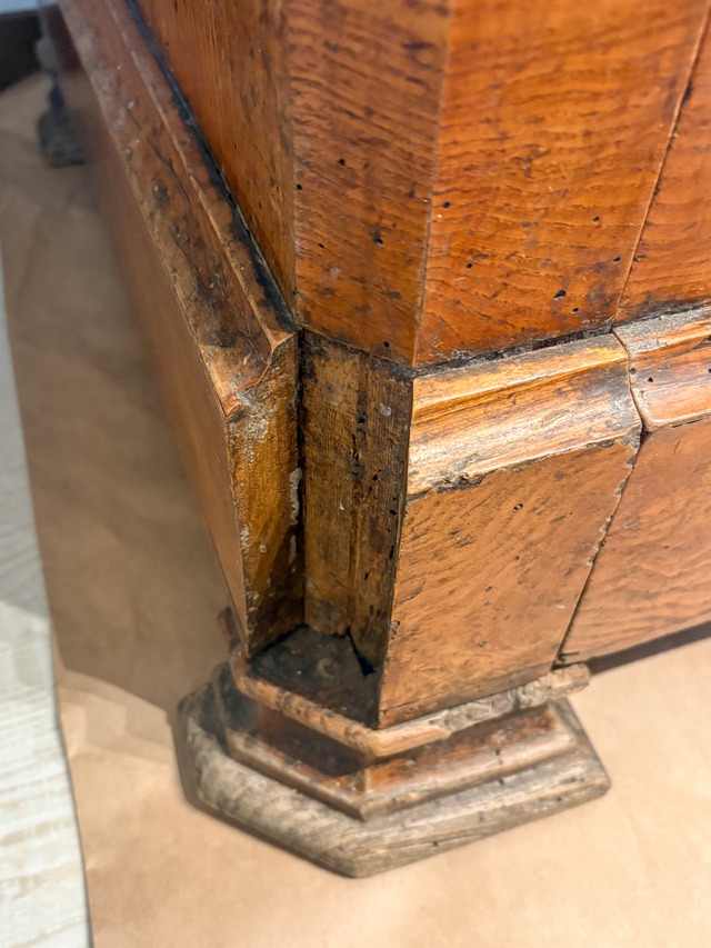 【家具修理】フランスアンティーク家具の補修復元組立て事例紹介