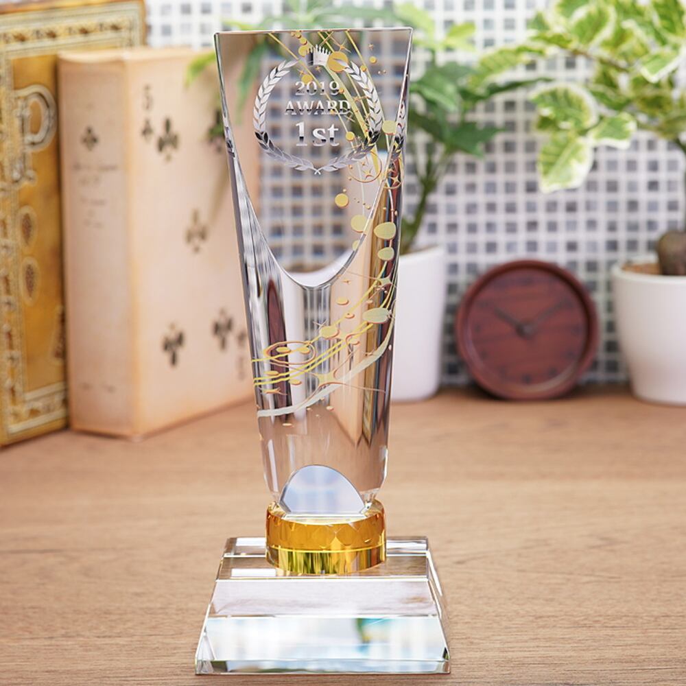 名入れ クリスタル トロフィー CR-35(中) 飾りパーツ付き 美しい 優勝