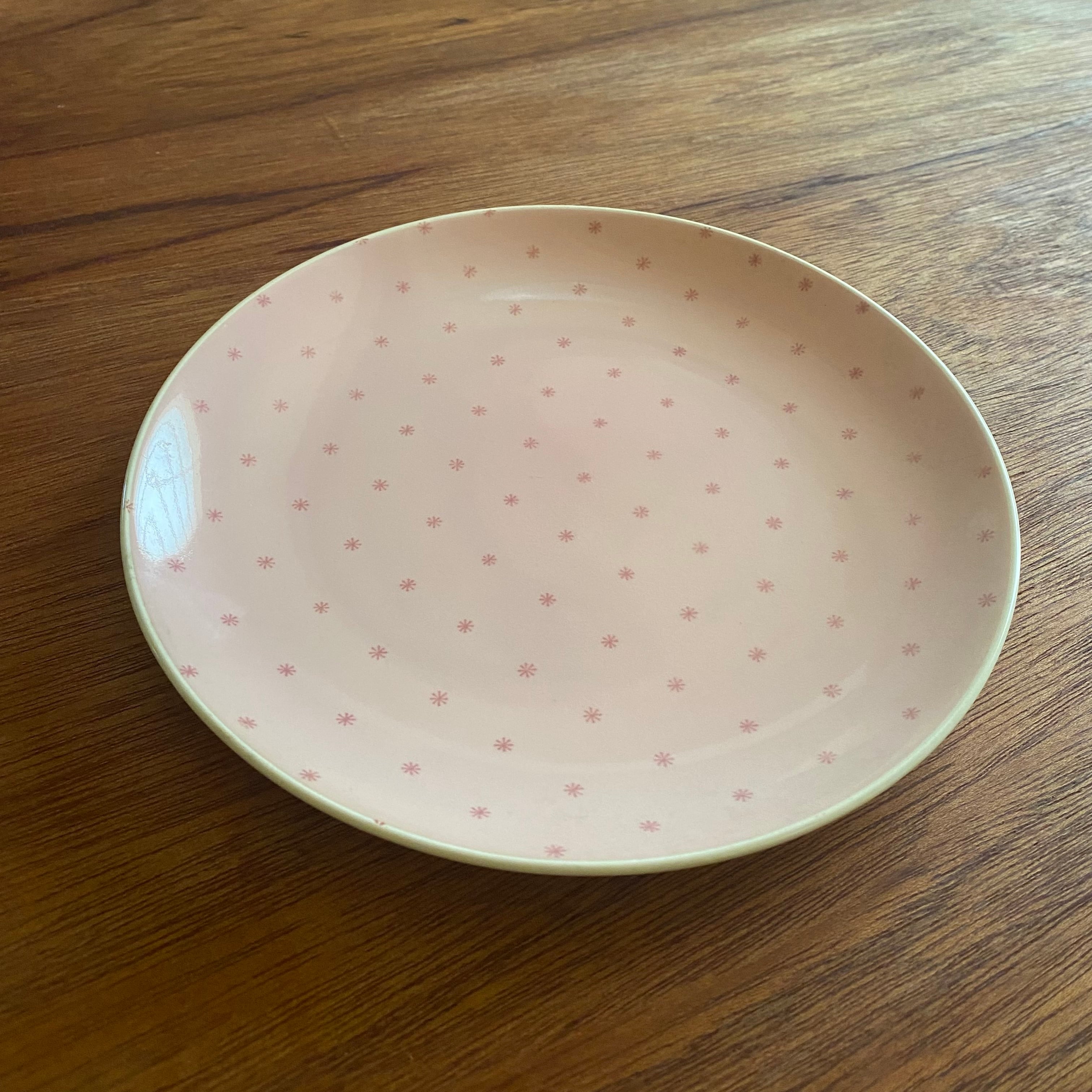 スージーさんちのピンクなお皿 | Say it with Lucy's