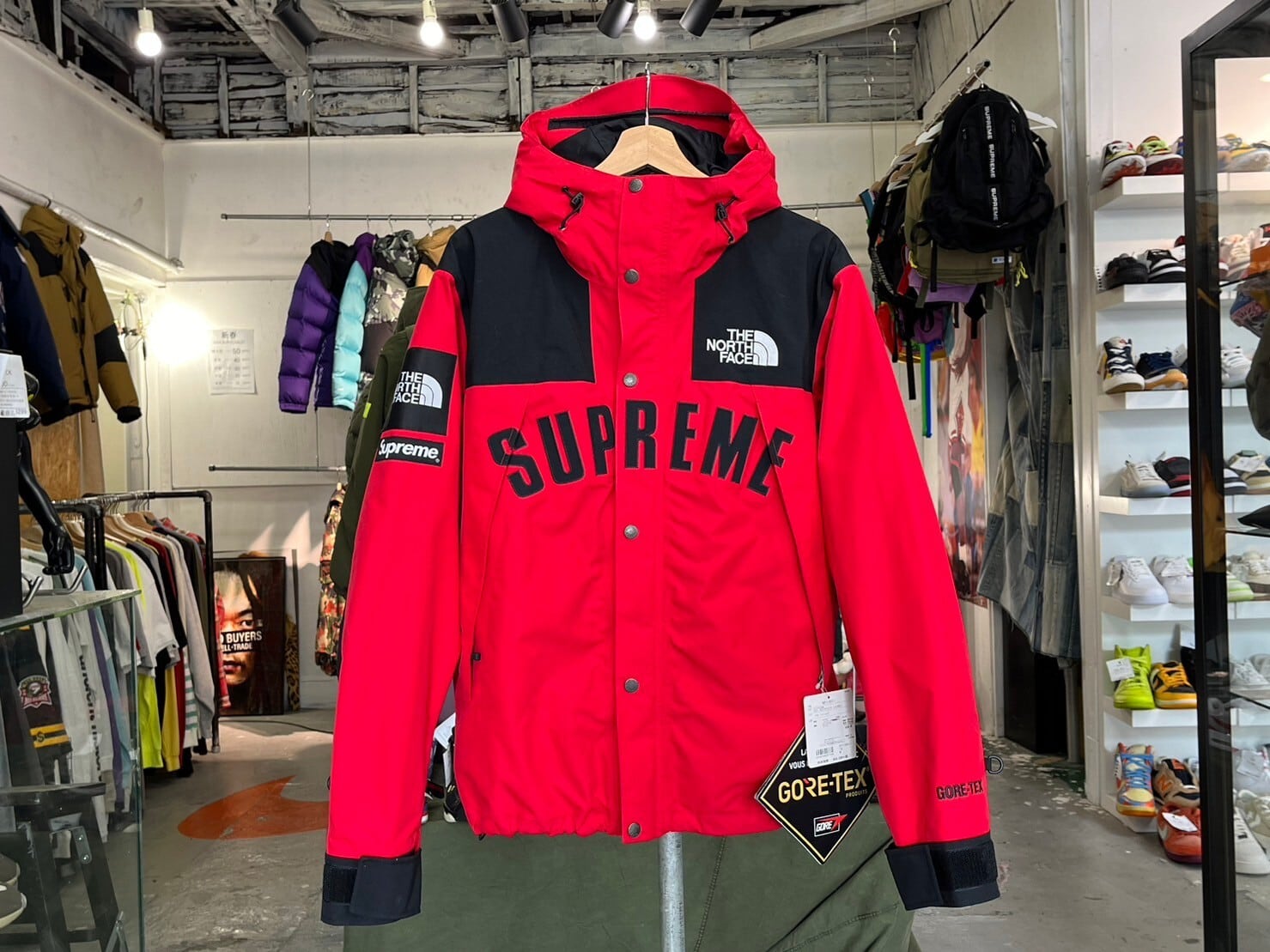 Supreme × THE NORTH FACE ARC LOGO MOUNTAIN PARKA RED MEDIUM 45579 