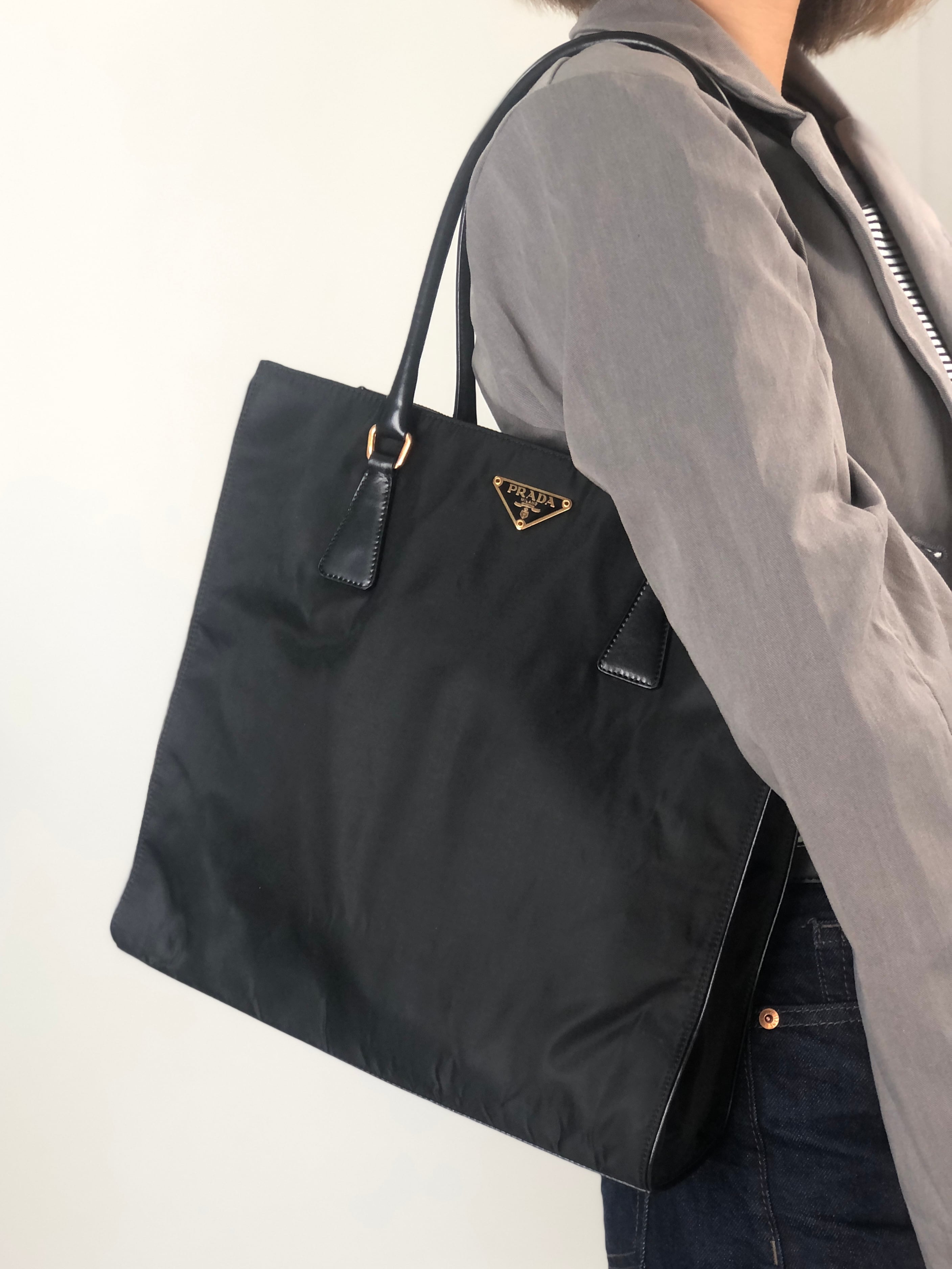 PRADA プラダ トートバッグ ブラック トライアングルロゴ ナイロン vintage ヴィンテージ オールド hp25fh