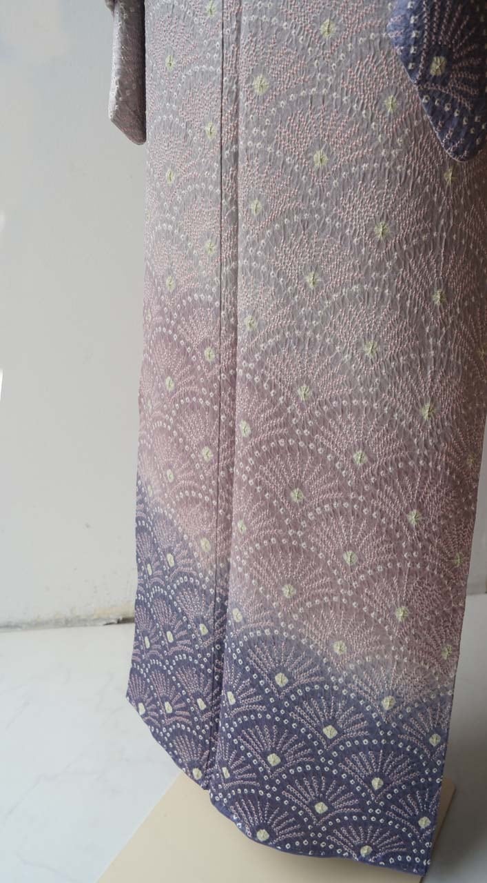 袷】紫色系暈かし 総絞り 青海波文 訪問着 | 大山キモノ・ちぇらうなぼるた