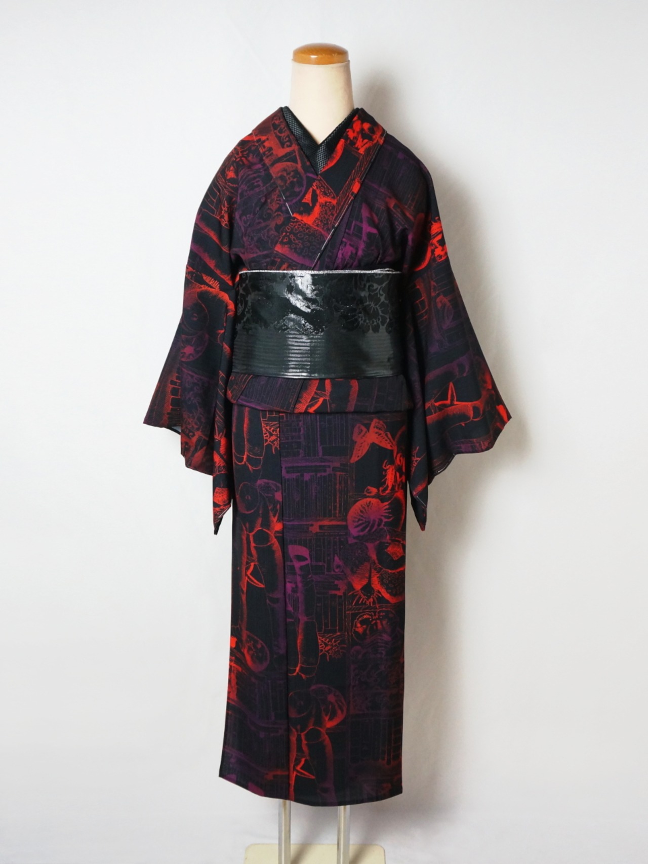 【受注商品】RumiRockセオαゆかた「ドラコニアサロン」 レッド　[A598]