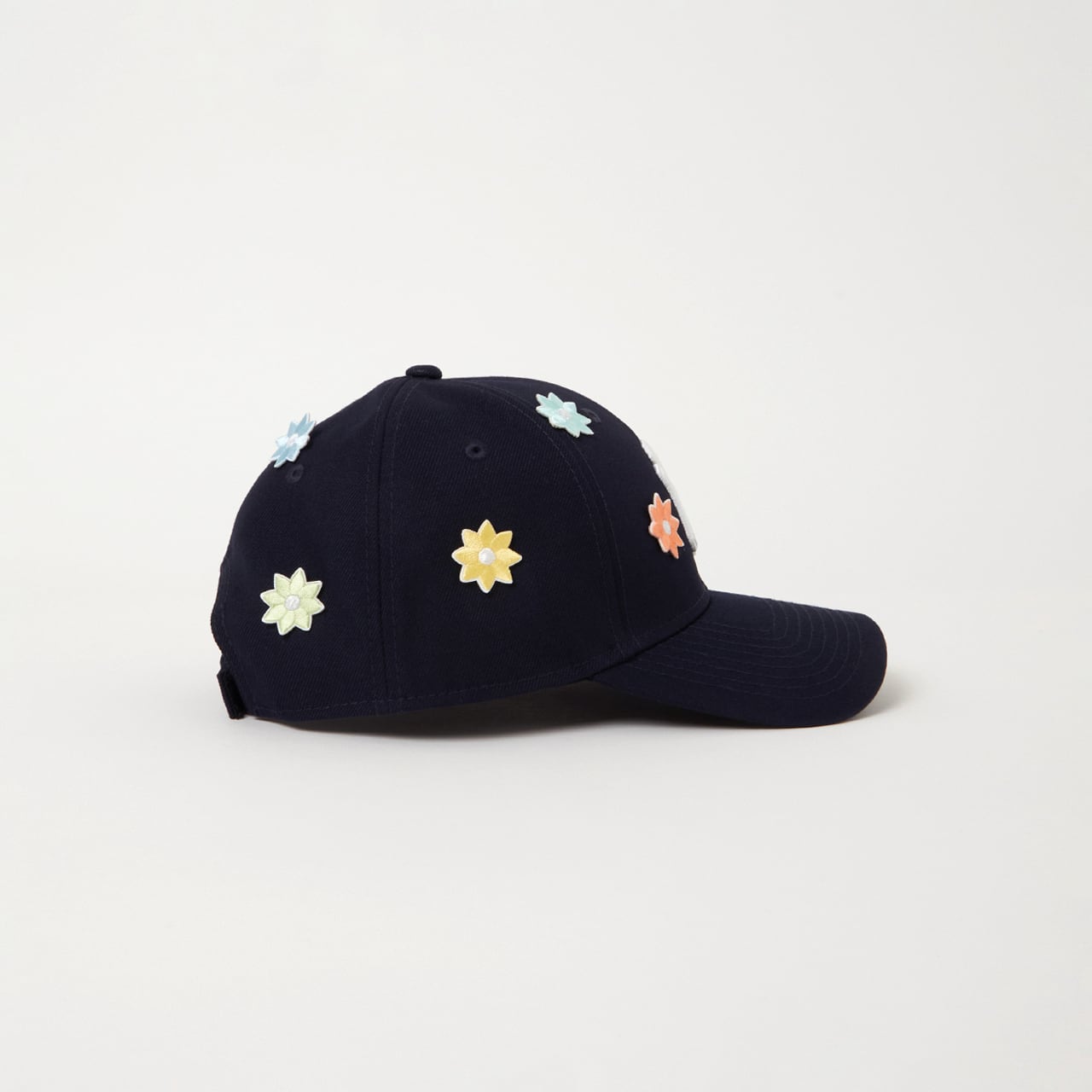 Rainbow 3D Flower Cap(Navy) | NICK GEAR