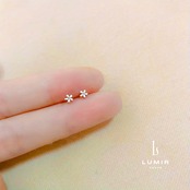 ミニマルデイジーピアス