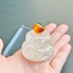 【特別価格】レジンと天然石の小さな鏡餅　水晶　お正月飾り　