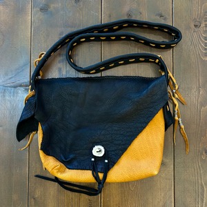 別注 ナスングワム×アーリーモーニング【Nasngwam×Early Morning】Deerskin Messenger Bag