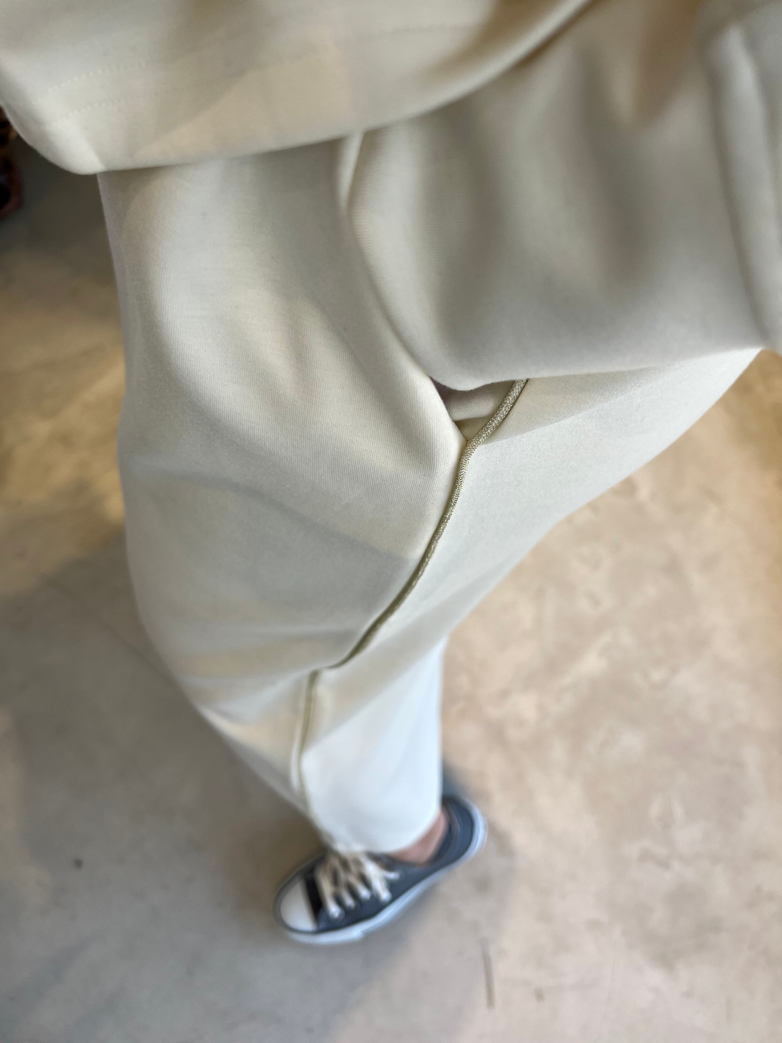 【SELECT】ラメパイピングダンボールセットアップ