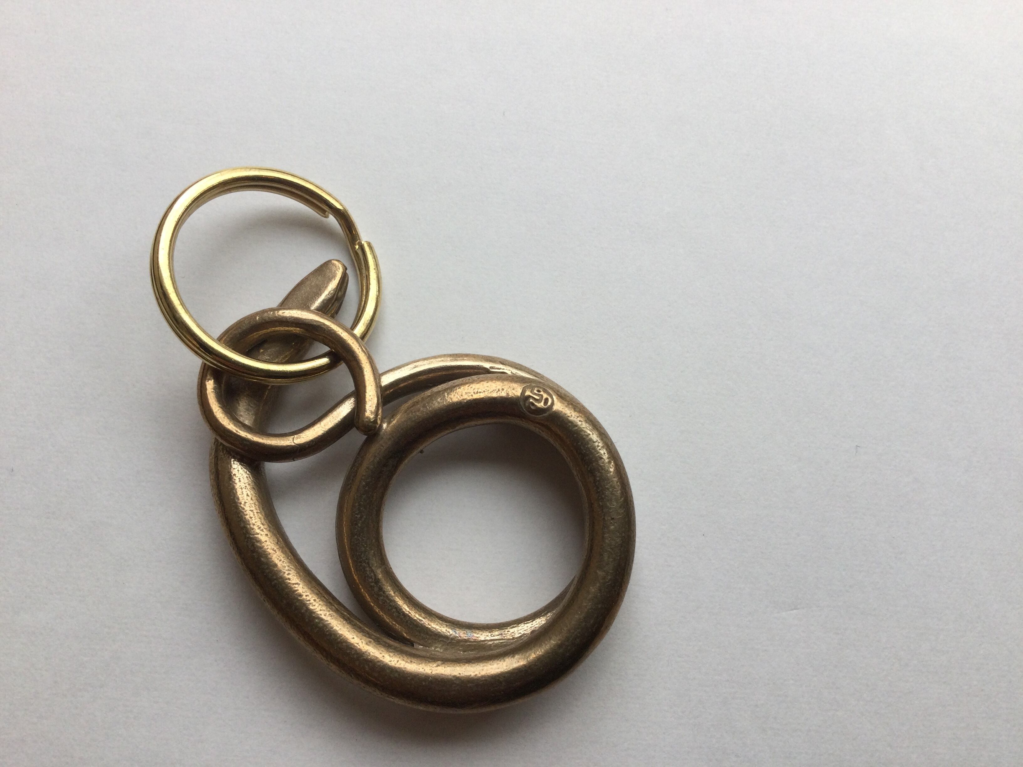 TENDER CO. “SLOW WORM KEYRING” | Lapel online store