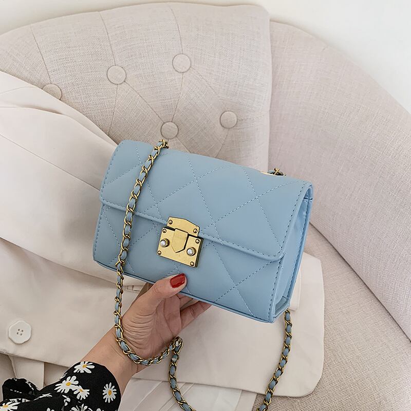 小さなバッグ女性バッグ2020ニューウェーブネット赤ファッションダイヤモンドチェーンショルダーメッセンジャーバッグ夏野生の小さな正方形のバッグ Tiancai_Wing_Bag7962452