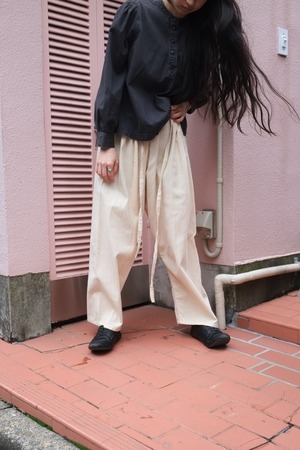 yakusoku no himo pants