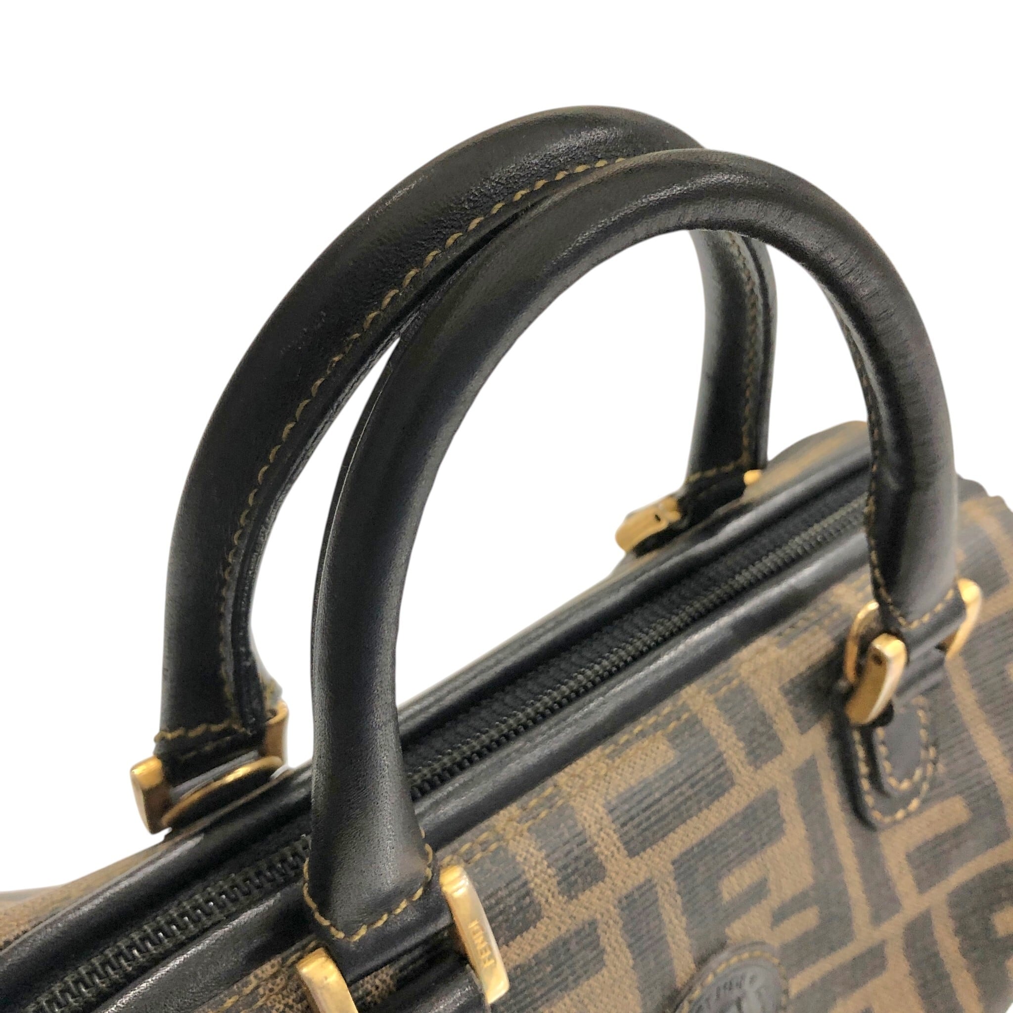 FENDI フェンディ ズッカ ショルダーバッグ ブラック PVCレザー 2way