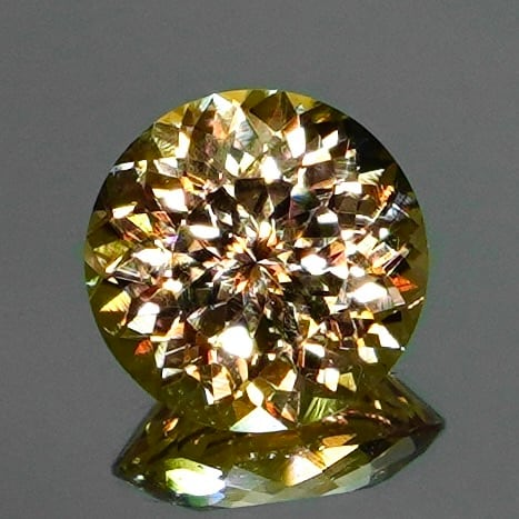 【SIGNATURE】Bright Brilliant Cut®︎ “160 Facets” 0.67ct Natural Unheated Orange Sapphire