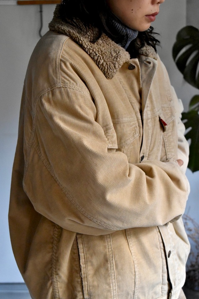 "corduroy boa jkt" "levis" "70520-1033" "beige"