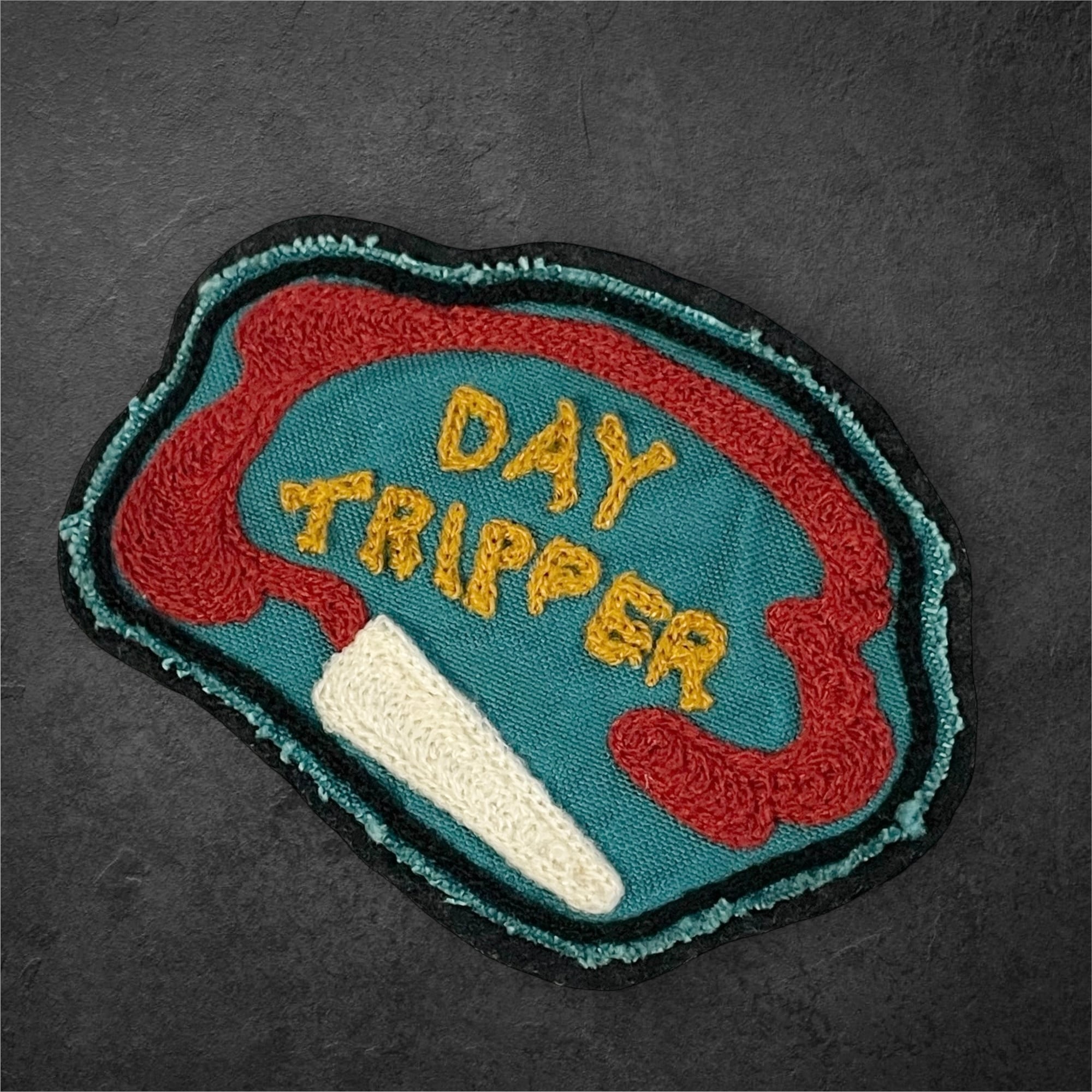 30's〜40's ライオン フェルトワッペン チェーンステッチ DAY TRIPPER” PATCH チェーンステッチワッペン | 【RIOTT
