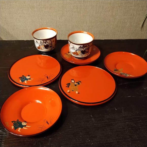 九谷焼ティーカップ 、皿セット。2組セット 徳田八十吉