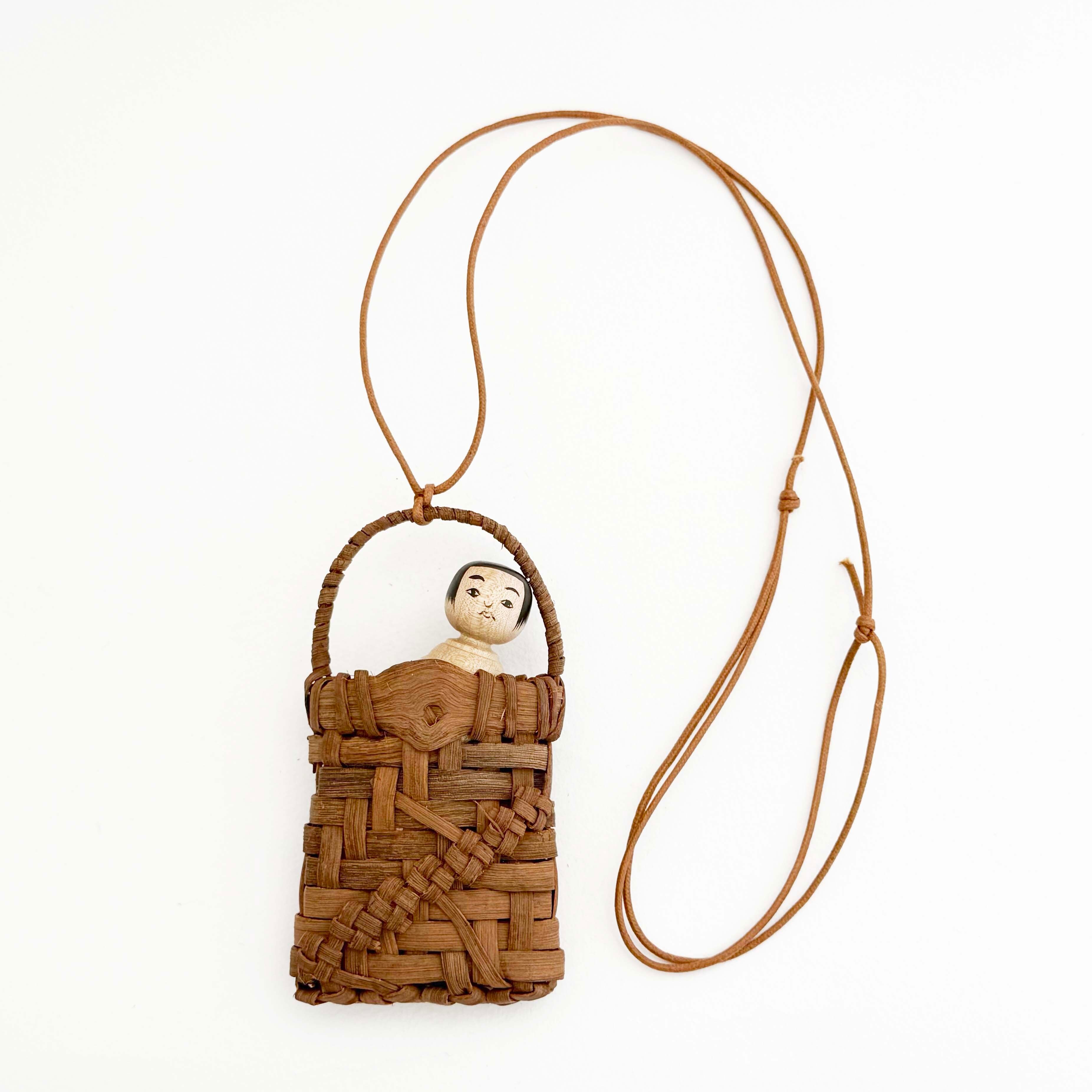 葡萄蔓こけしペンダント籠+五十嵐嘉行こけし