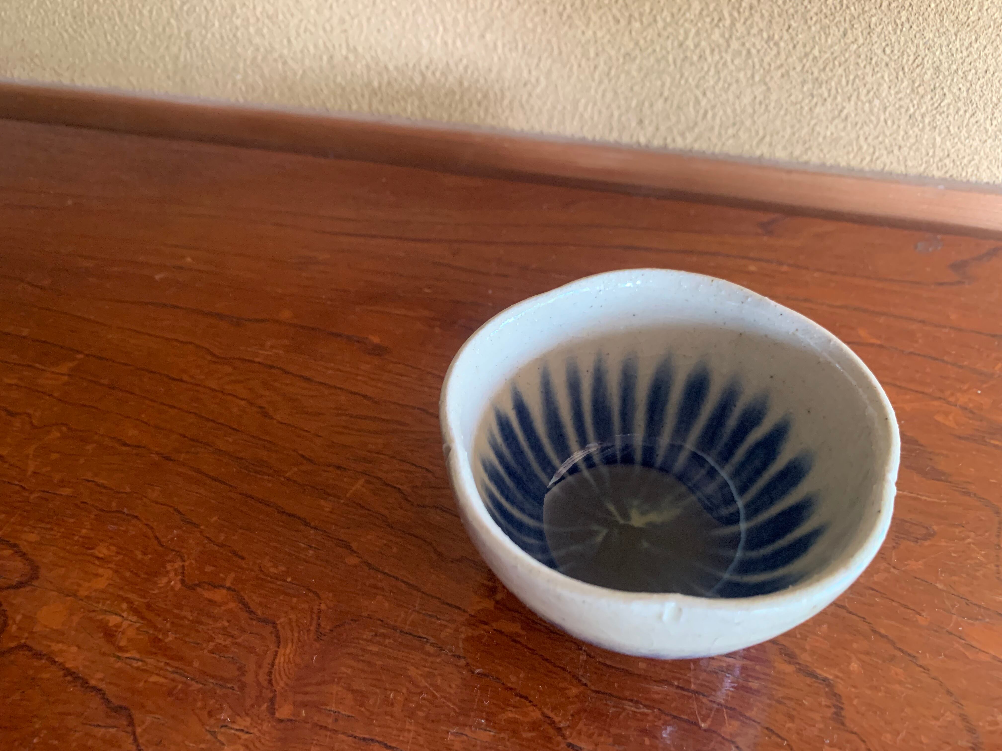 ことのはのうつわ|藍彩汲み出し湯呑の写真 2