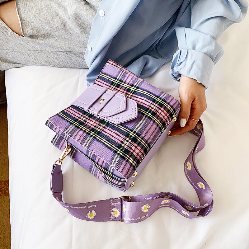 ネットレッドフェアリースモールバッグ2020新しいトレンドのワイルドブロードバンドワイドショルダーメッセンジャーバッグ夏のファッションバケットバッグ Tiancai_Wing_Bag3268612