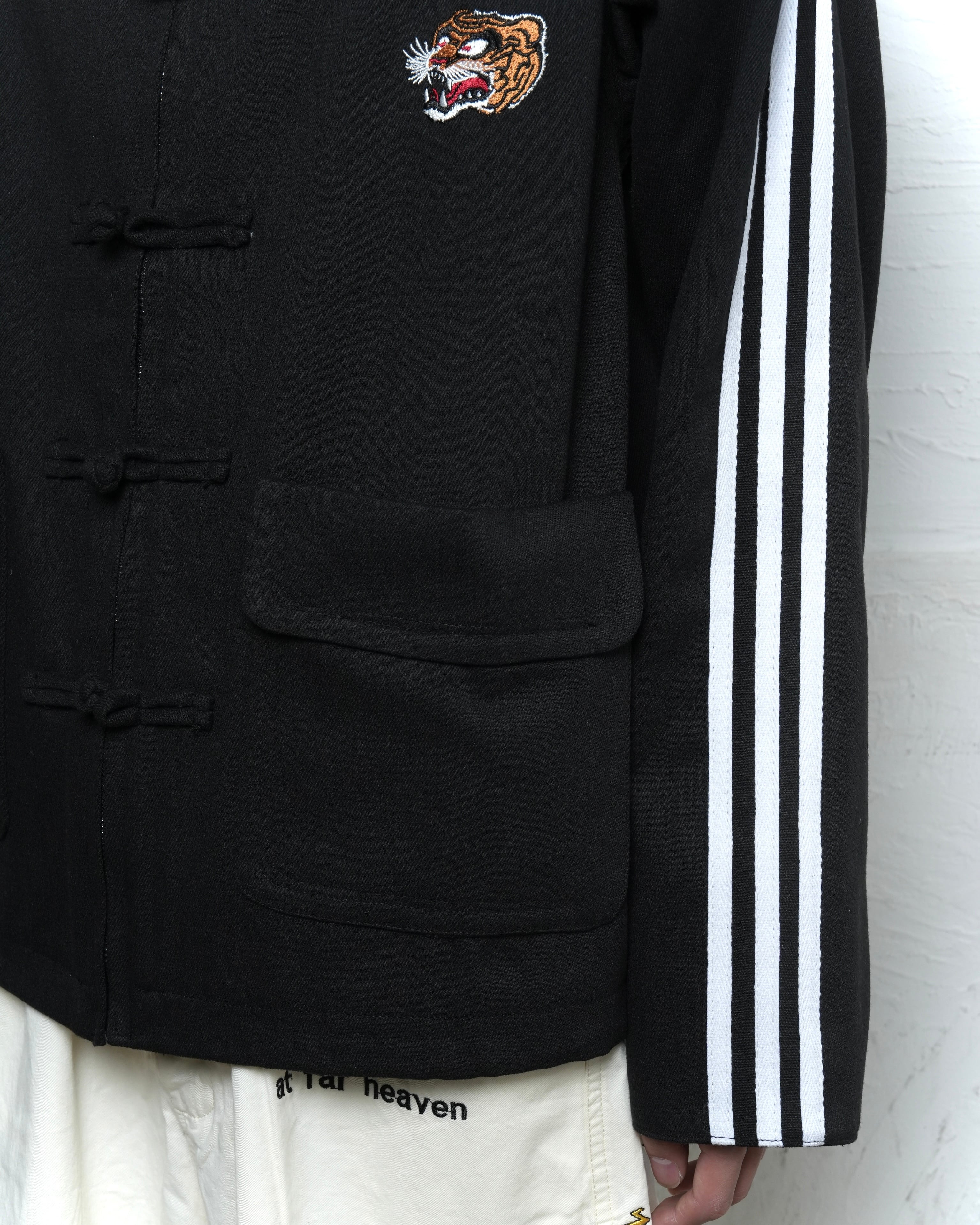 CHINA TRACK JACKET | チュウカタベタイ