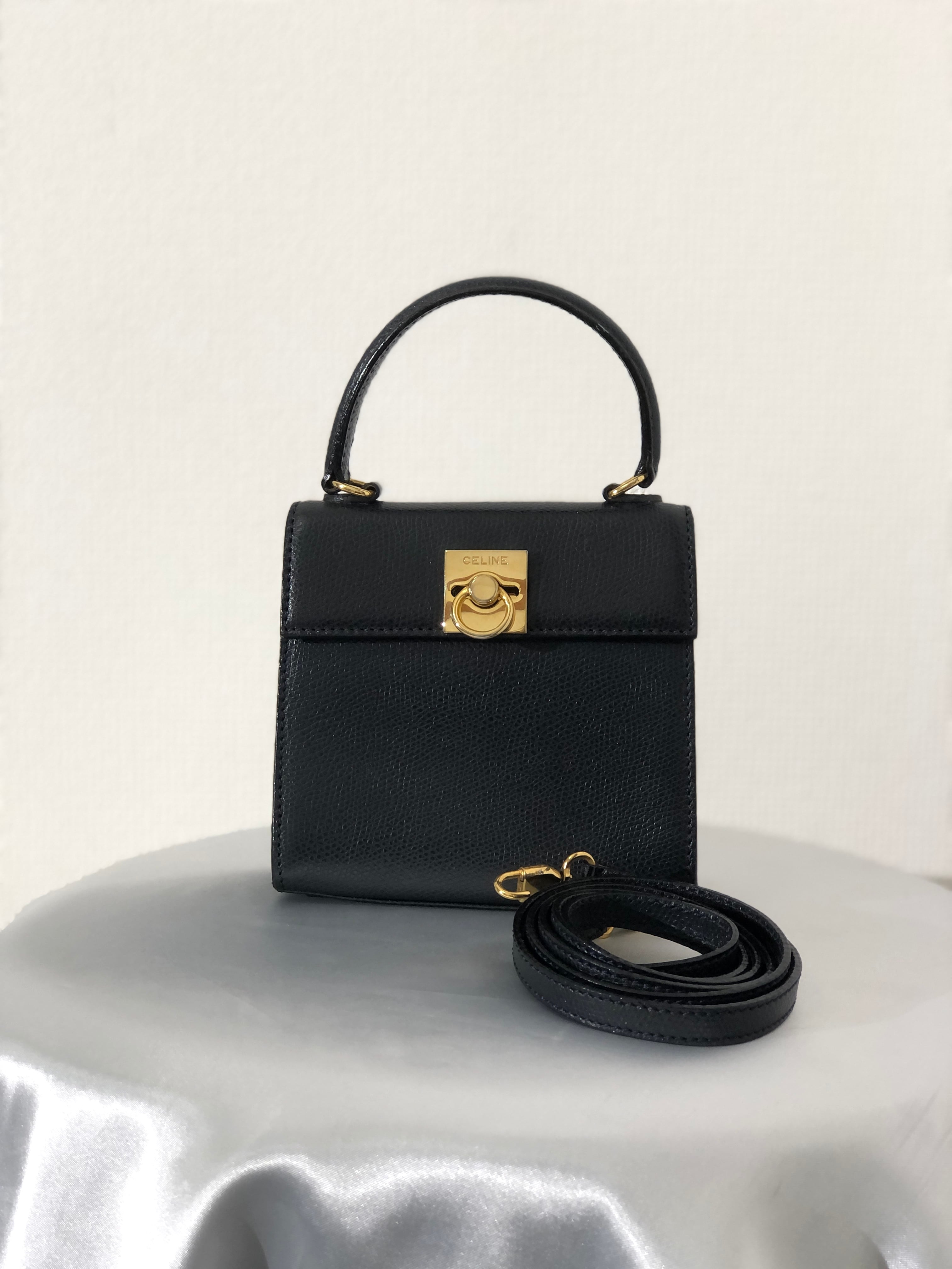 【極美品】CELINE ショルダーバッグ 2way ガンチーニ 肩掛け ブラック