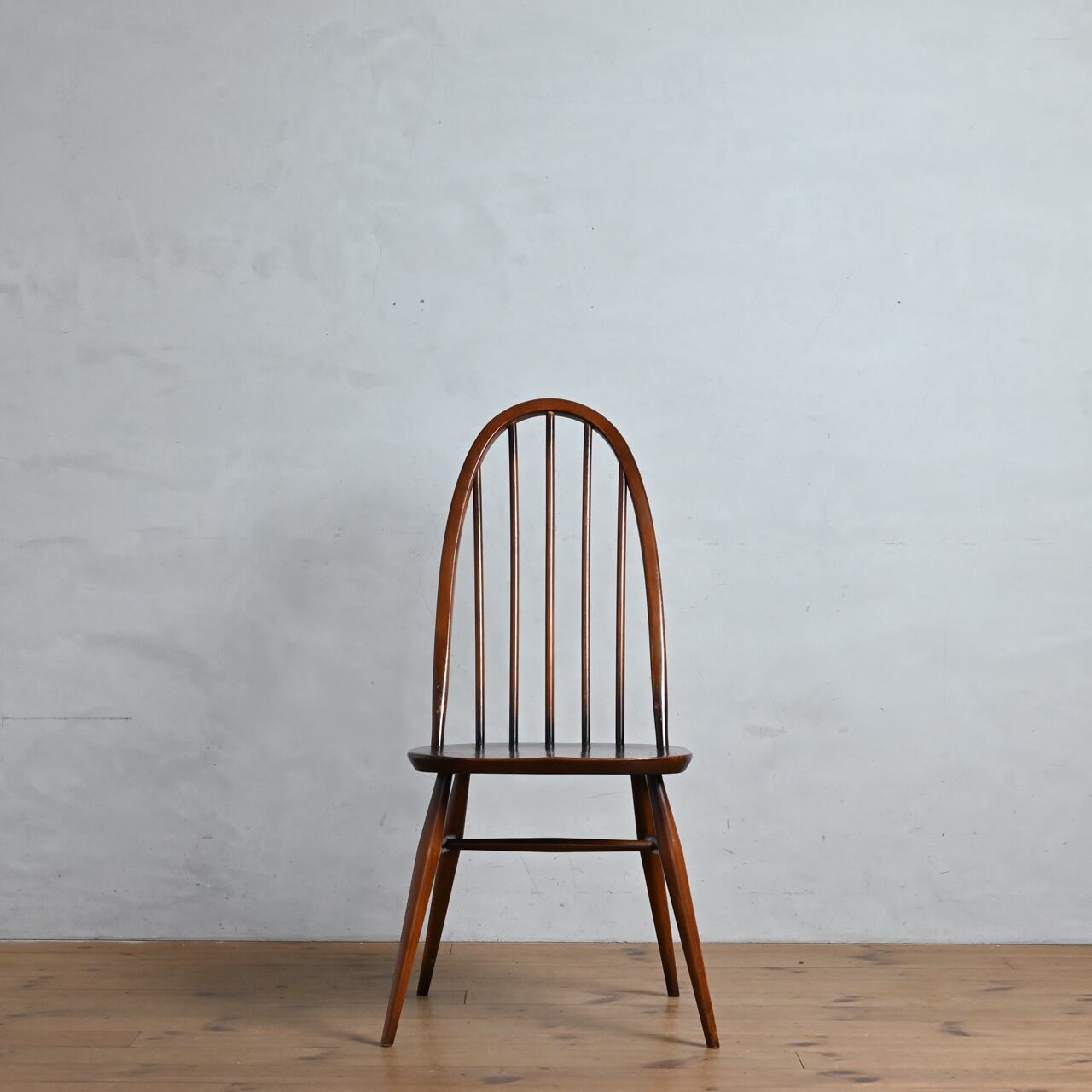 レア】 ERCOL アーコール クエーカーチェア ホワイトペイント 遮っ