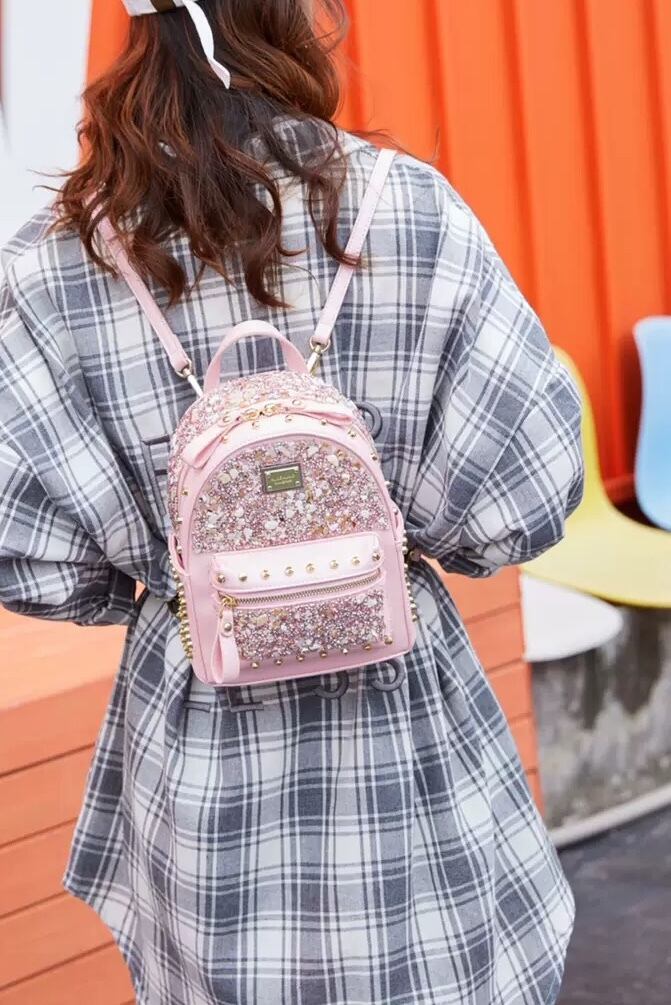 6カラー】【2サイズ】キラキラ ビジュー ブラック グレー ゴールド