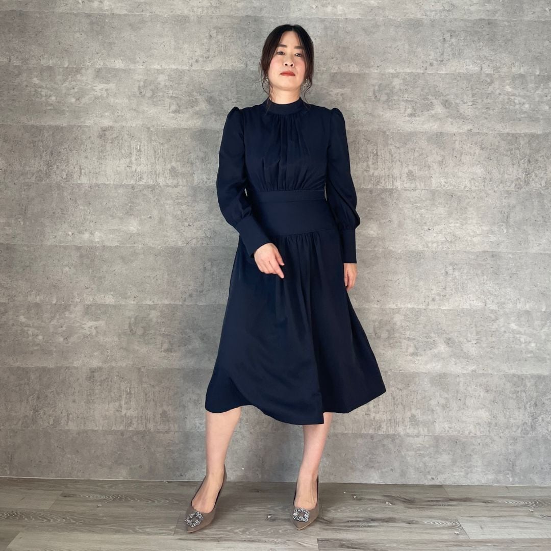 美ラインシルエット♪上品フォーマルミモレ丈フレアワンピース 美ラインシルエット♪上品フォーマルミモレ丈フレアワンピース