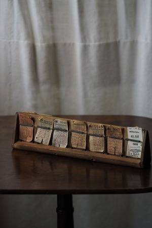イギリスアンティーク バスチケットとホルダー-antique bus ticket holder