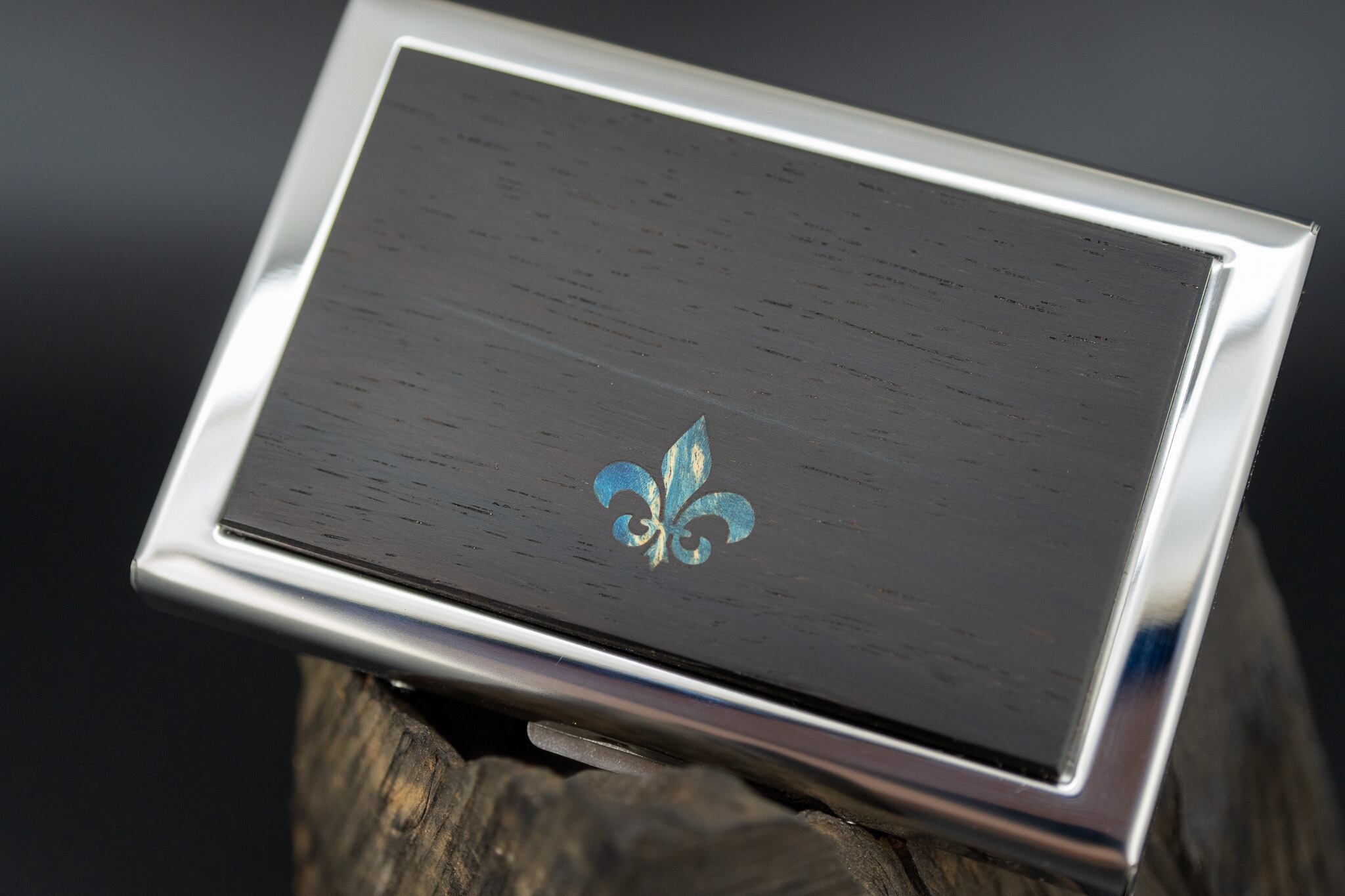 ※【音楽業界屈指の銘木】 ハカランダ カードケース silver フルールドリス