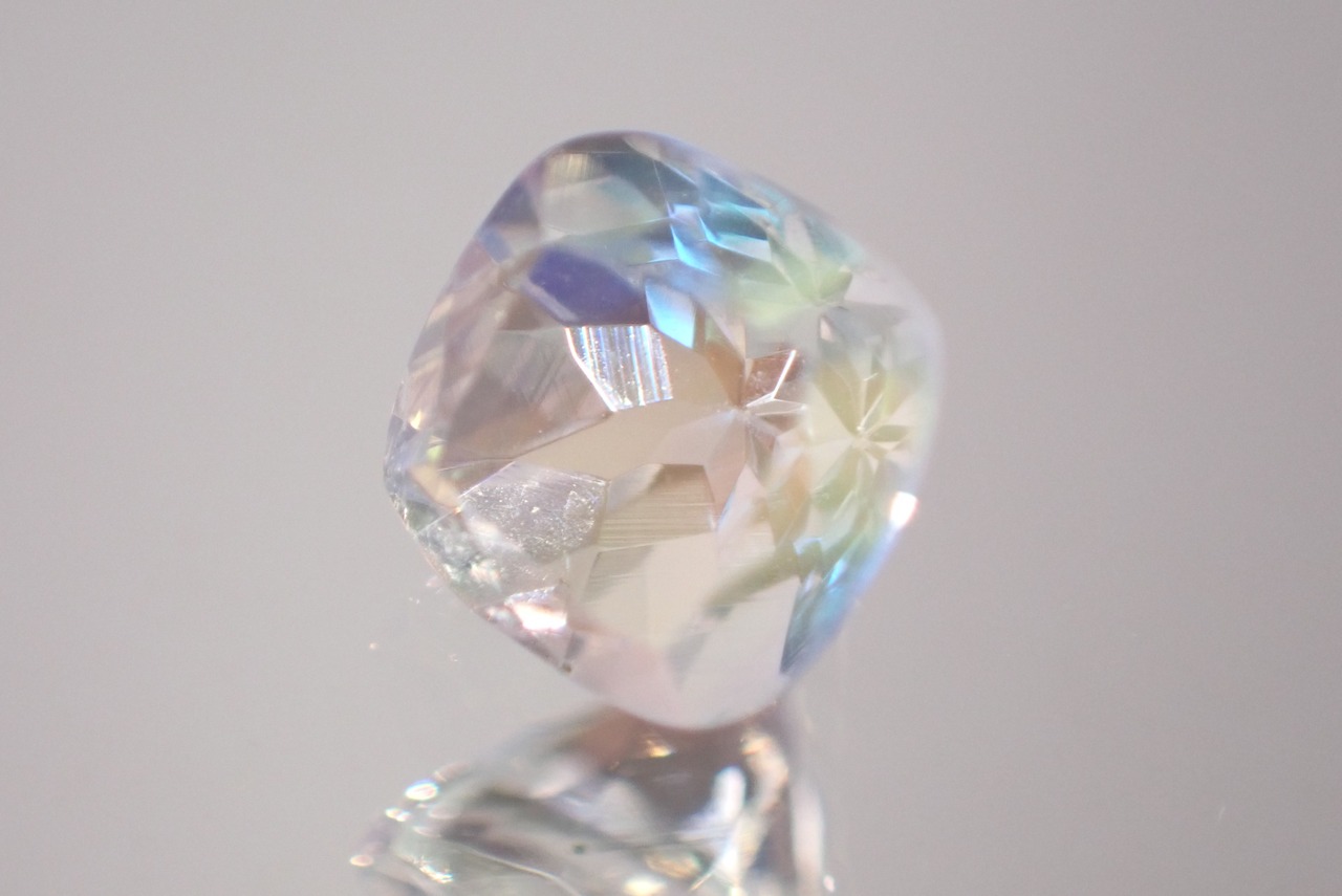アンデシンラブラドライト　0.72ct　[C12-193]