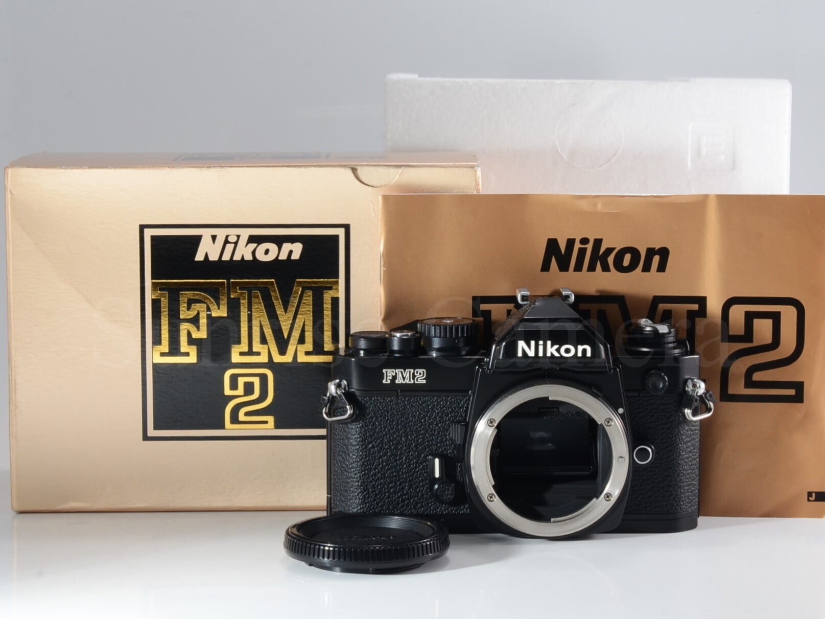 Nikon New FM2 ブラックボディ 前期型 説明書・元箱付 ニコン (61194