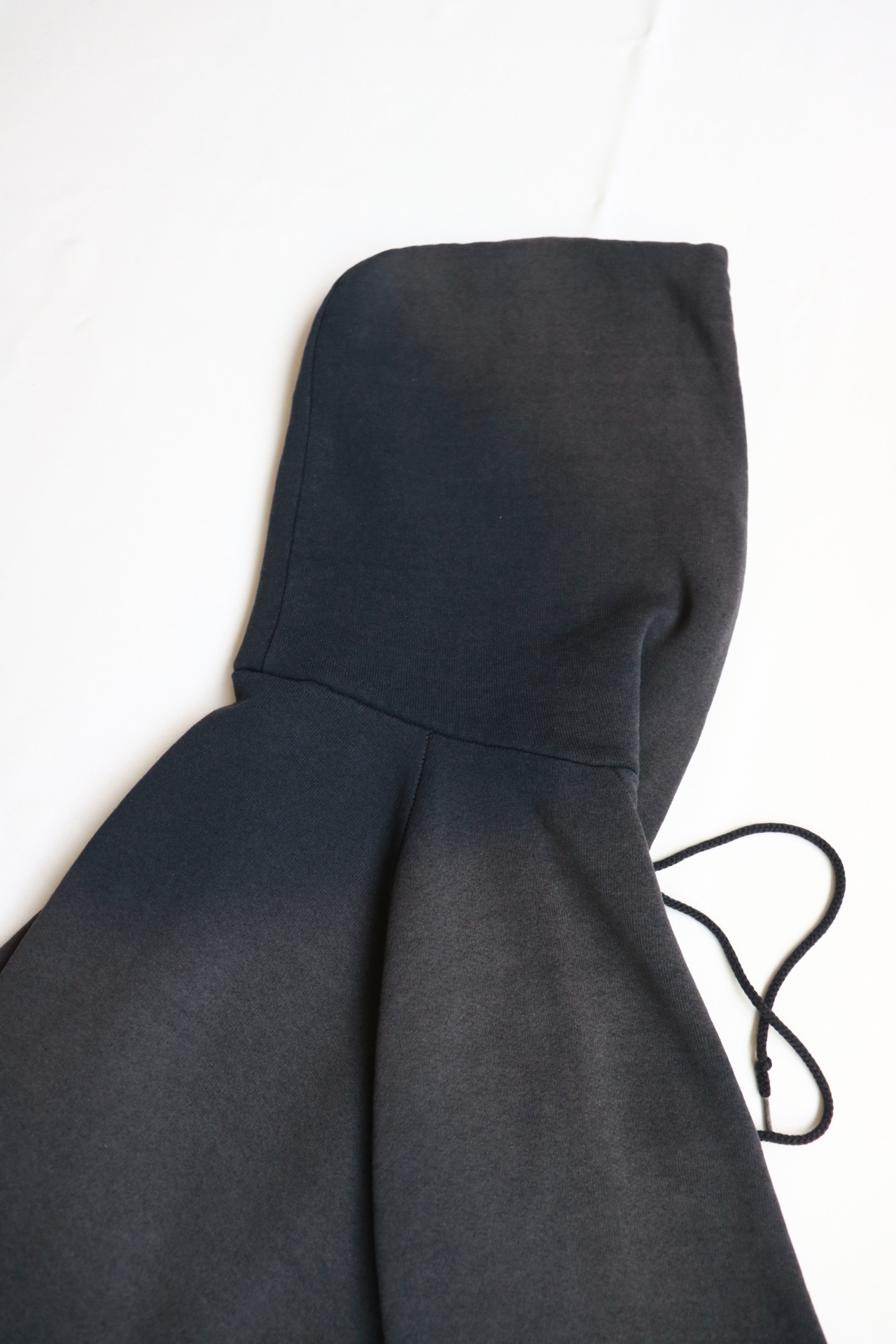 90s Fruit of the loom faded black hoodie