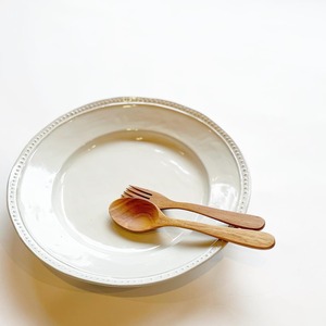 ラレーヌ　プレート皿L（ホワイト）