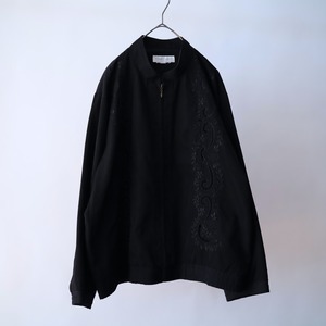 over silhouette embroidery design zip-up blouson
