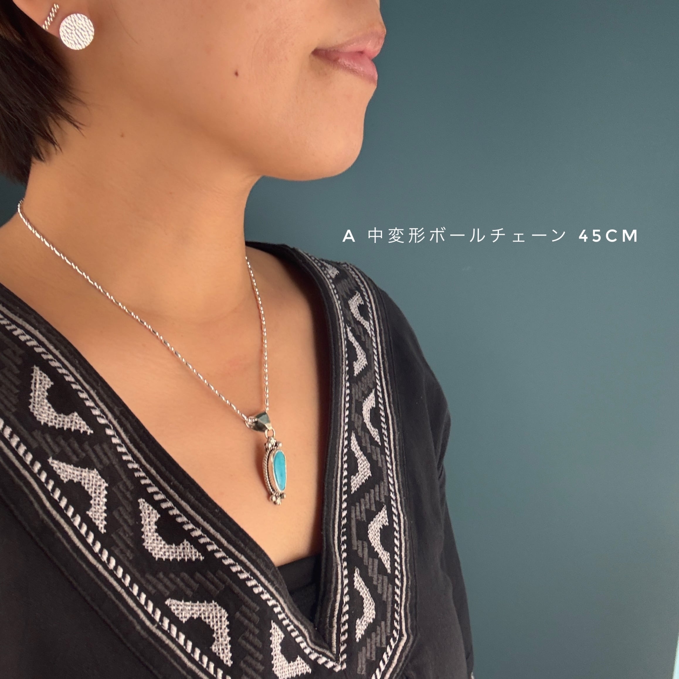 Indian Jewelry 》ROBERT MARTINEZ キングマン ターコイズ ペンダント