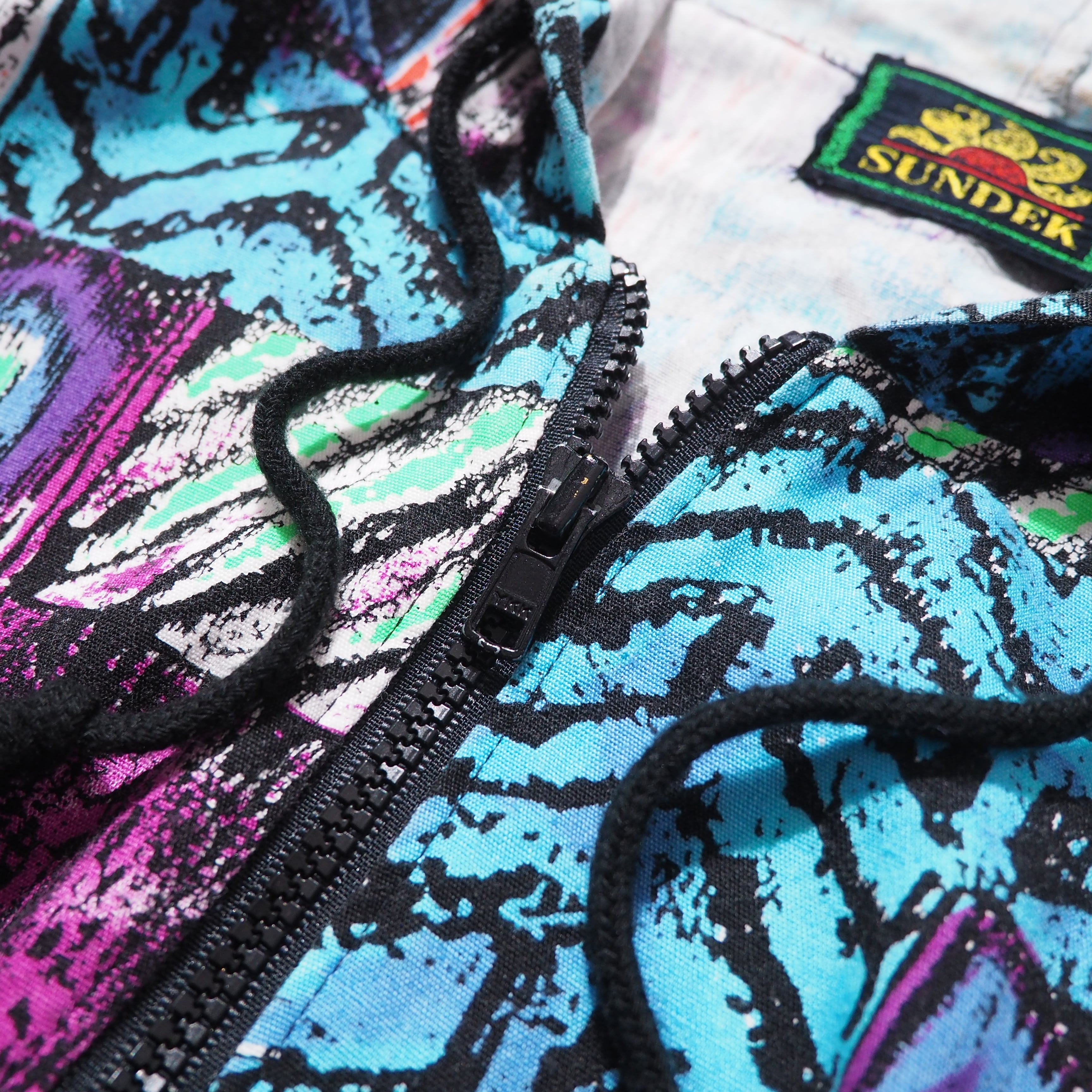 1980s Beautiful Psychedelic pattern vintage loose full zip Parker