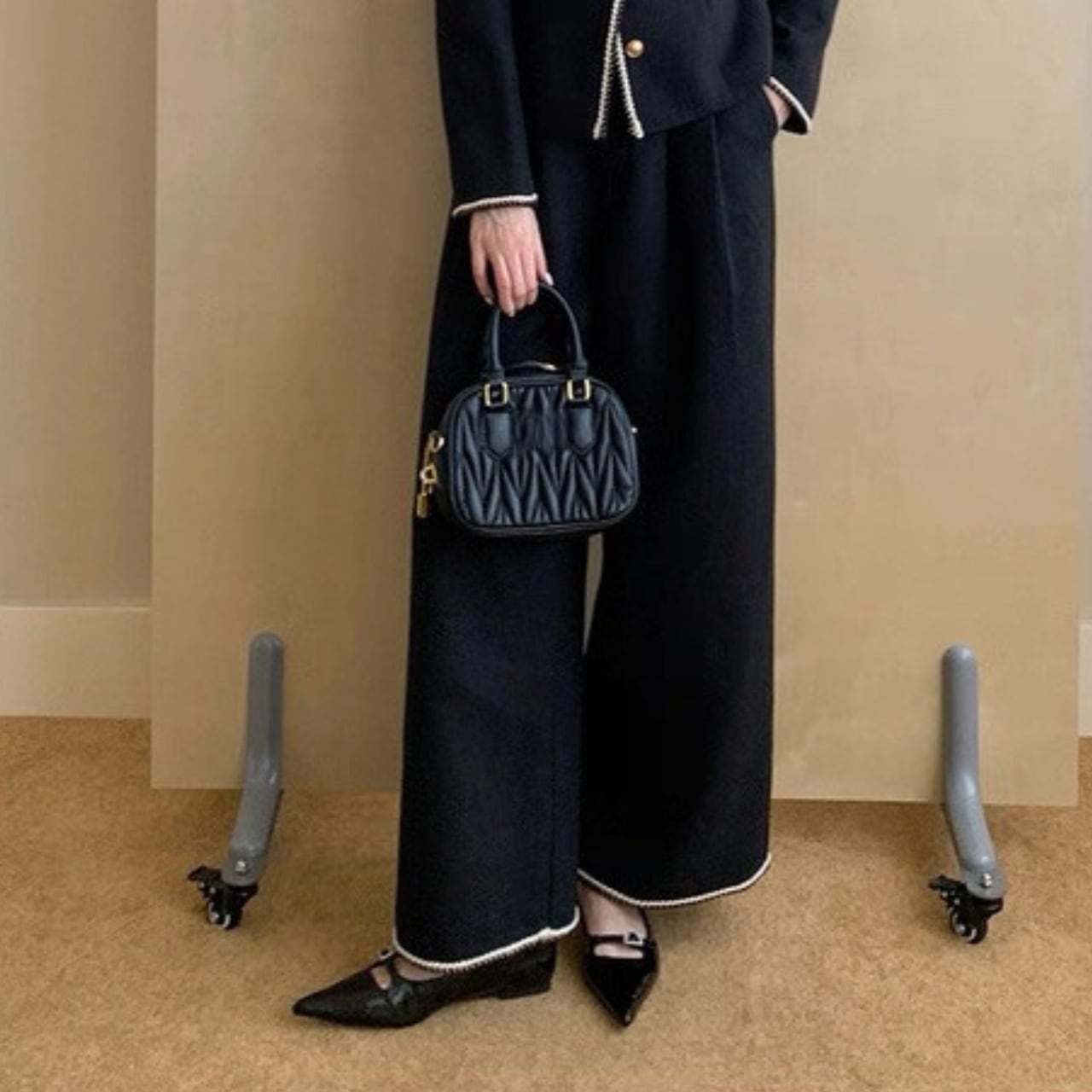 パイピングデザインエレガントワイドパンツ W00297