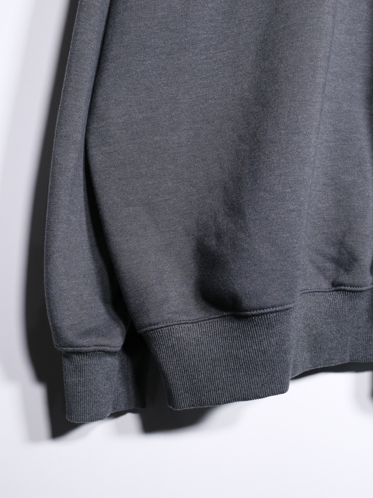 "carhartt" over wide silhouette back printed zip-up hoodie - 17