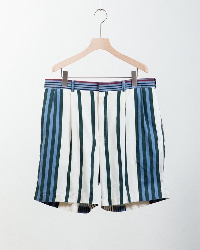 mulch stripe patterned cotton tuck short trousers