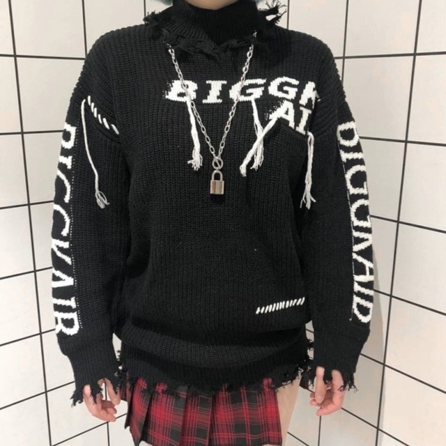 【50%OFF】ロゴダメージタートルニット