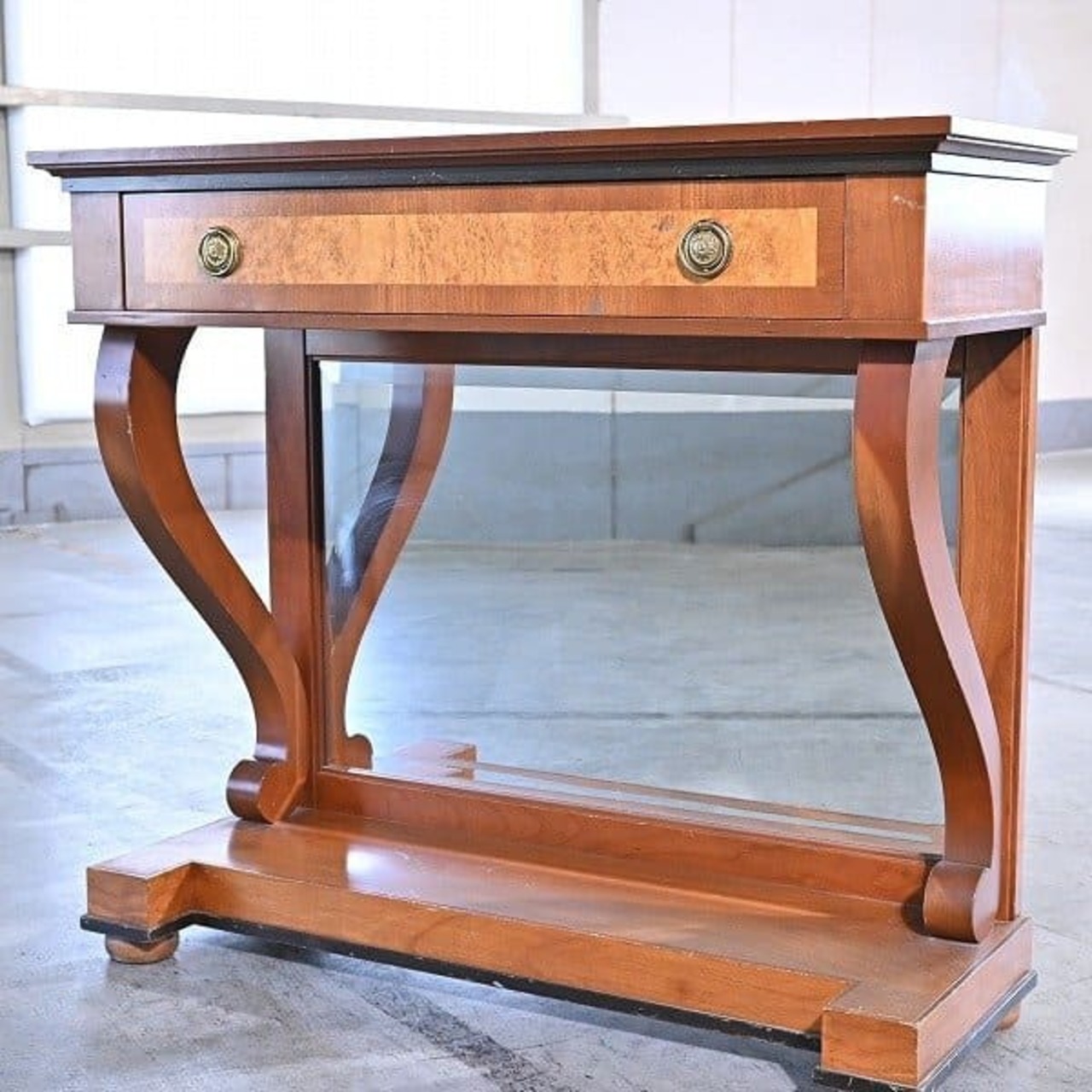 イタリア製 SELVA社 コンソールテーブル チェリー材 花台 電話台 ナイト チェスト 机 クラシック セルバ セルヴァ リビング【中古家具/中古インテリア/USED家具ユーズド家具/リサイクル】