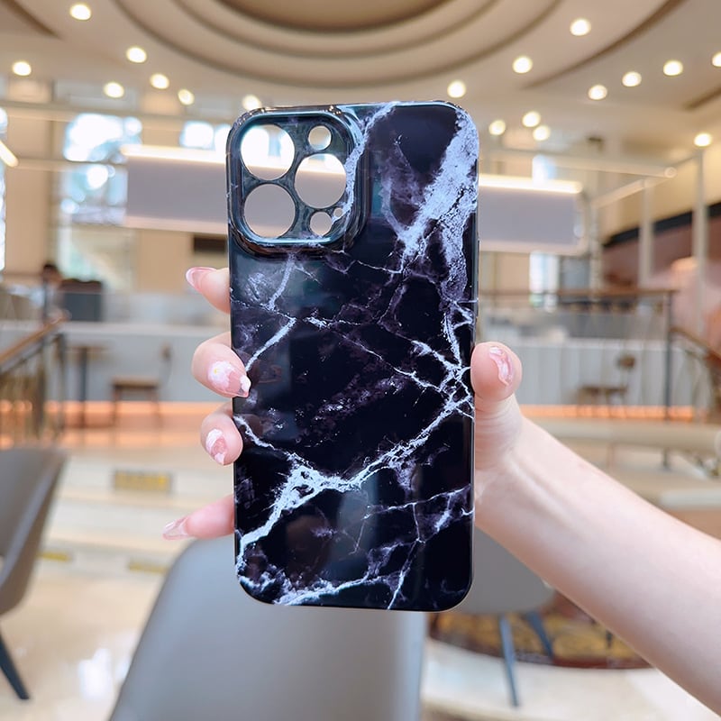 新型iphone16シリーズ対応】印象的なブラックの大理石ケース◎おしゃれ