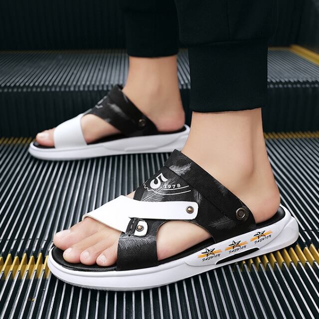 【予約販売】サンダル メンズ フラット 2WAY カジュアル スリッパ レザー 靴 ブラック×シルバー/ブラック×ブルー お洒落 こなれ感 24.5cm/25cm/25.5cm/26cm/26.5cm/27cm