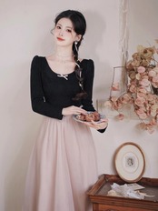 【0099】Simple Docking Tulle Long Sleeve Dress