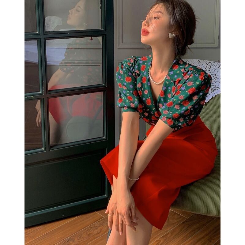 フローラルシャツ カラー半袖スリーブサマー薄手トップス ショート ハーフスリーブ 夏物 花柄 ブラックストロベリース22277772749