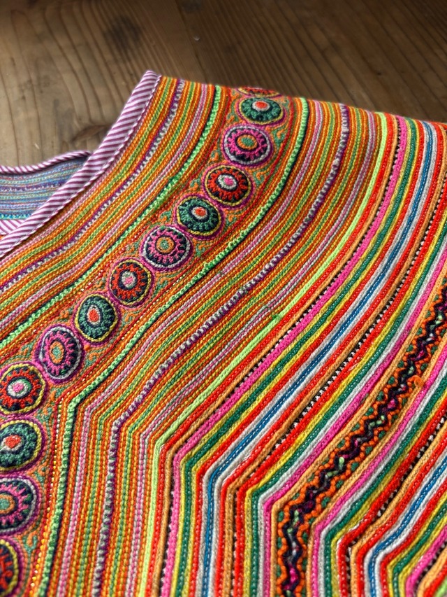 花モン族 Flower hmong つけ襟①